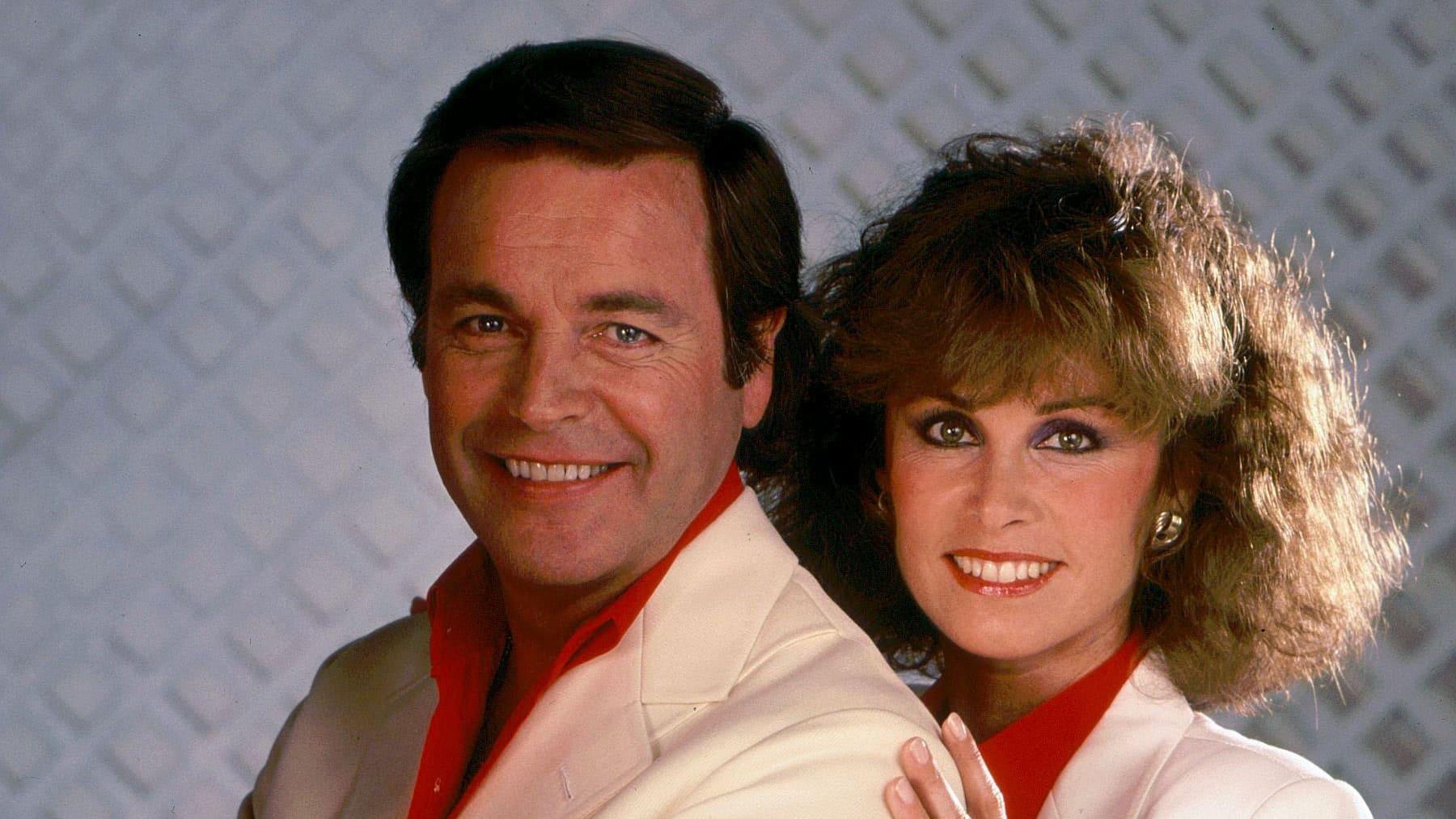 Hart to Hart: Home Is Where the Hart Is