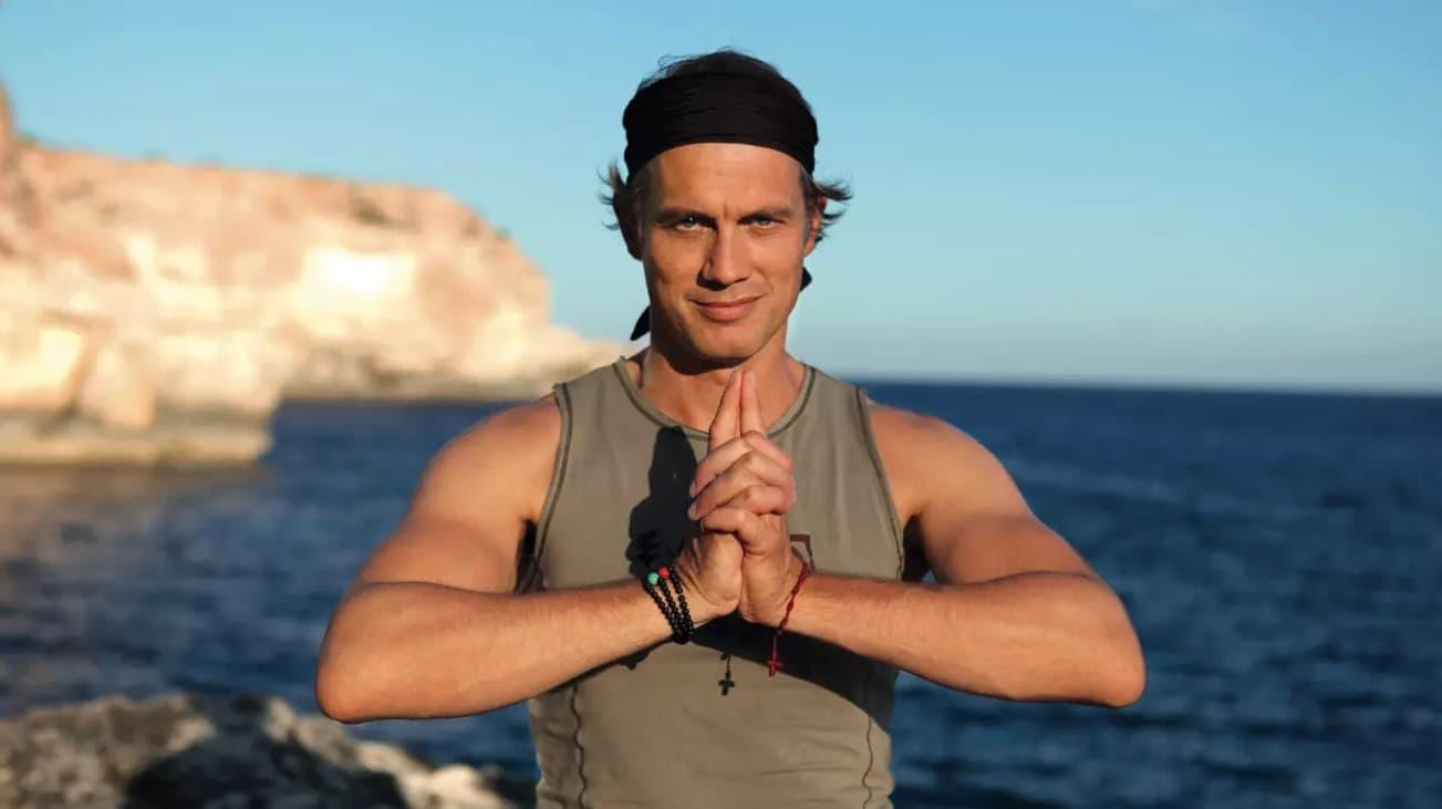 Yoga mit Ralf Bauer