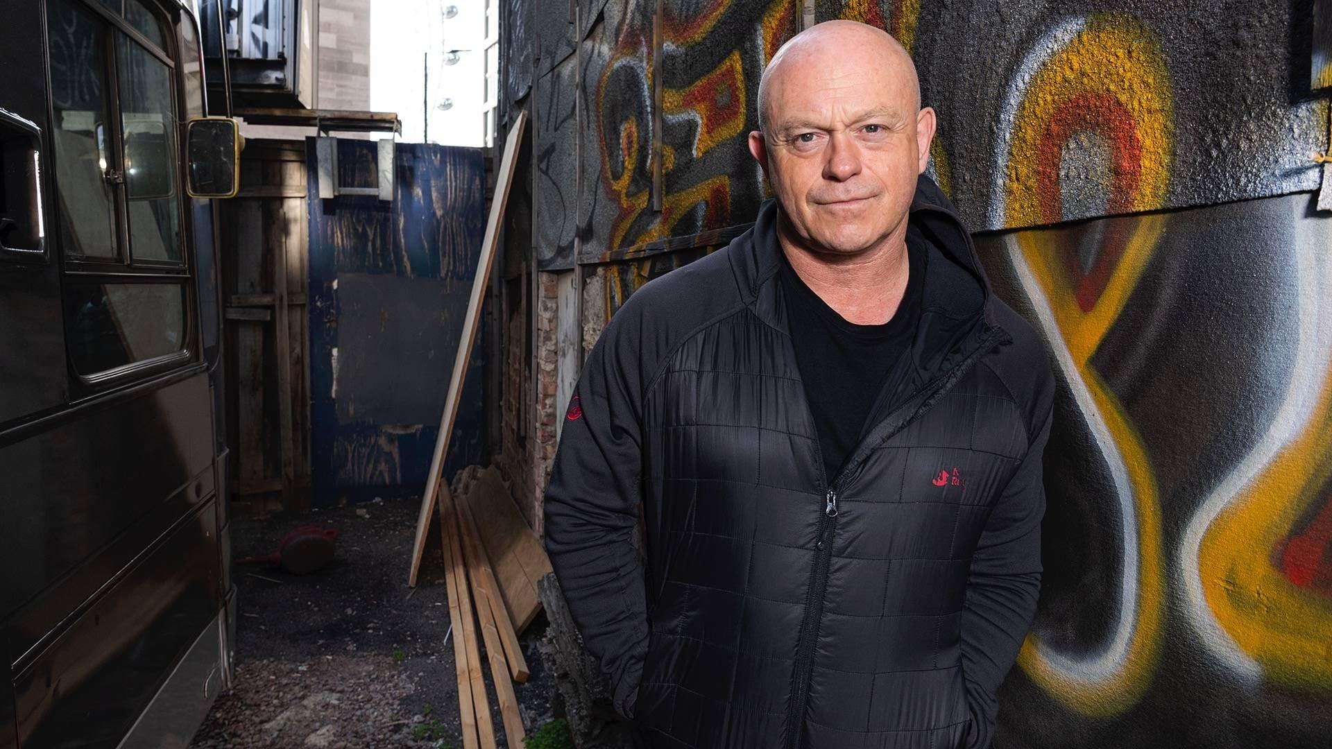 Ross Kemp: Living with...