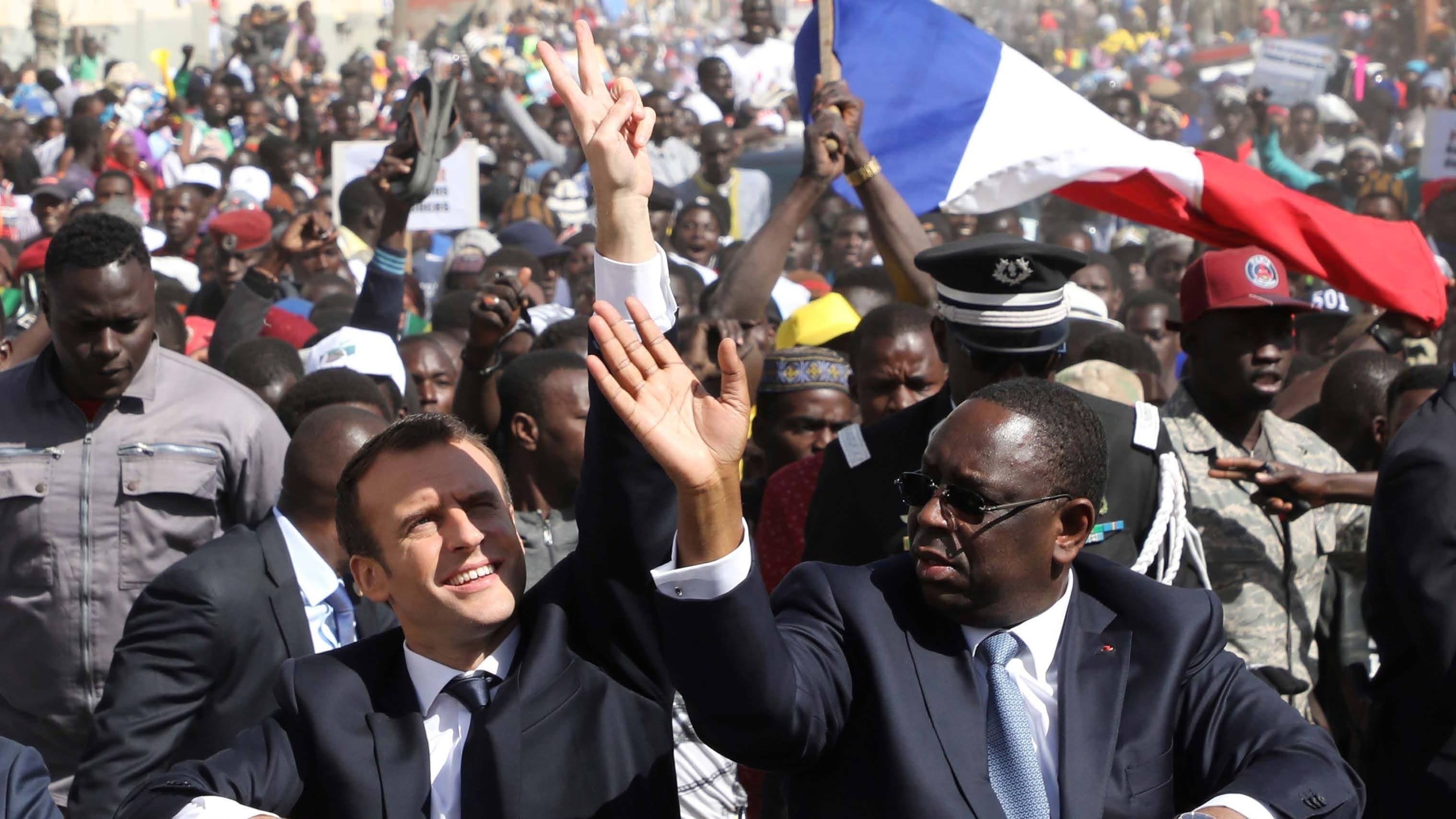 La Ve République vue d'ailleurs : Du général de Gaulle à Emmanuel Macron