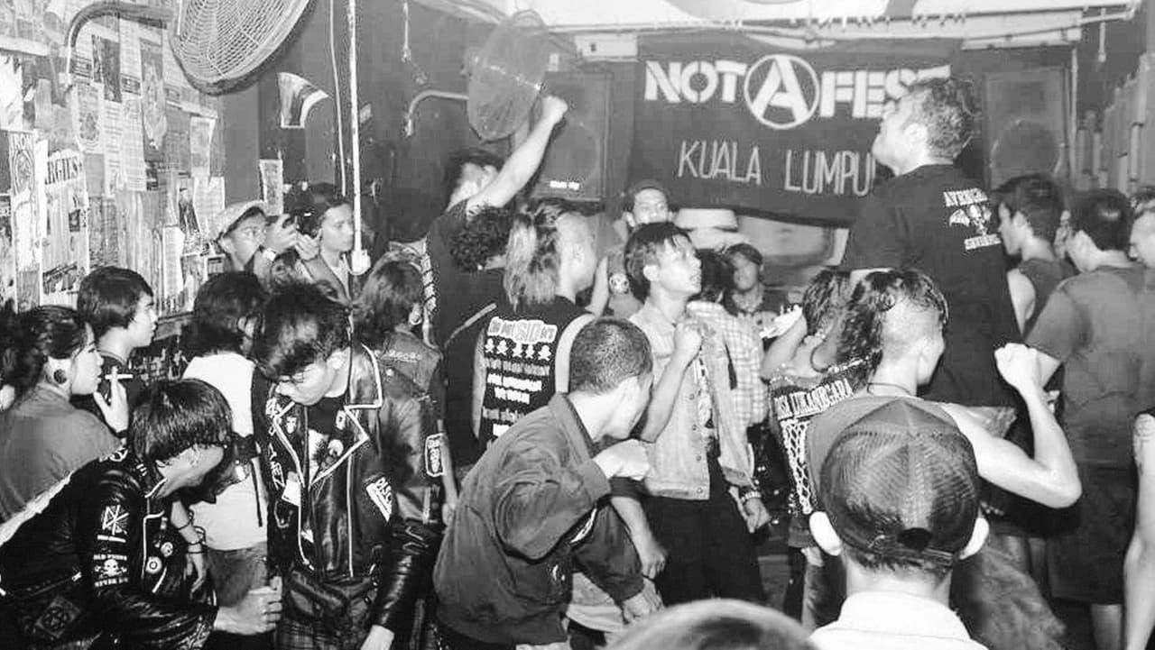 Rumah Api. Story Of