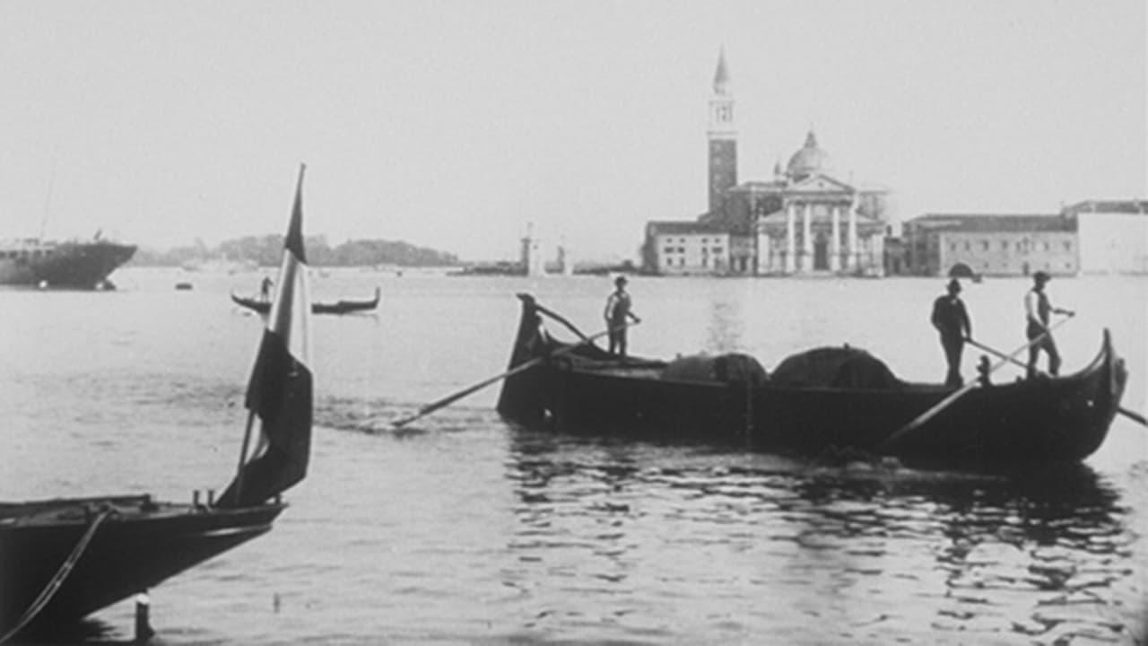 Grand Canal avec barques