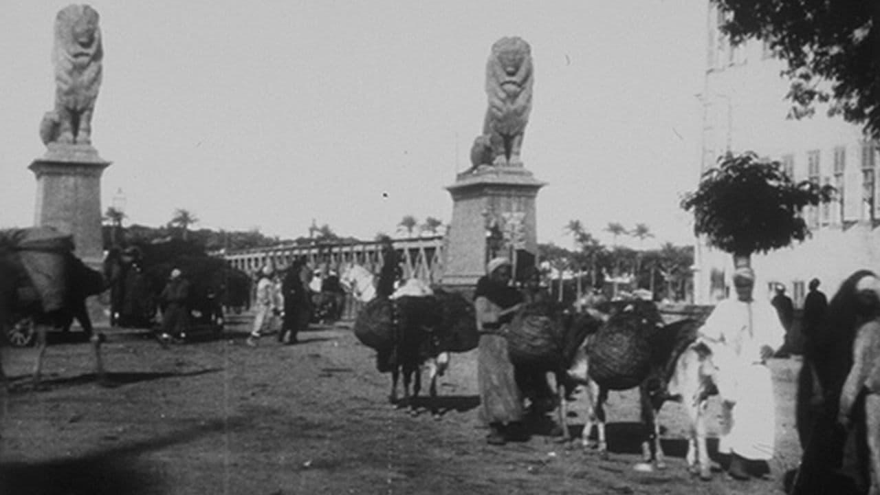 Le Caire, sortie du pont de Kasr-el-Nil