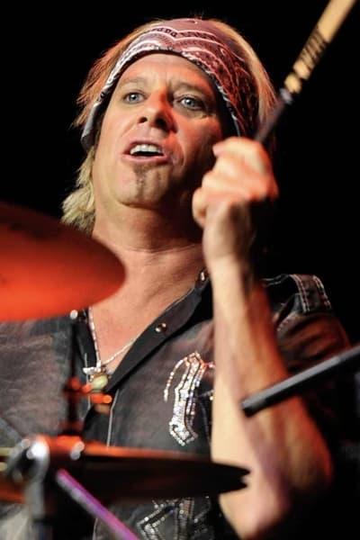 Bobby Blotzer