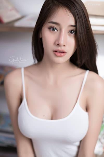 Pichana Yoosuk