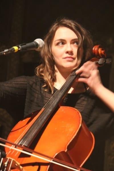 Neyla Pekarek