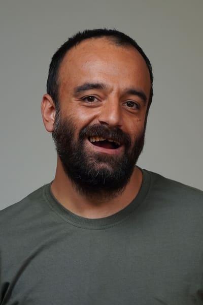 Samad Azarakhs